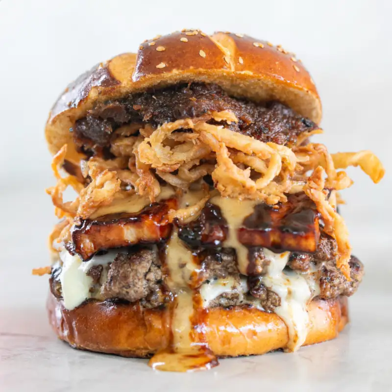 Hamburguesa La Woody del restaurante Bramante en el Burger Master 2025. 