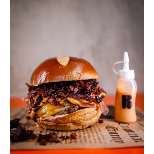 Criminal Chicken Burger - Bramante Medellín