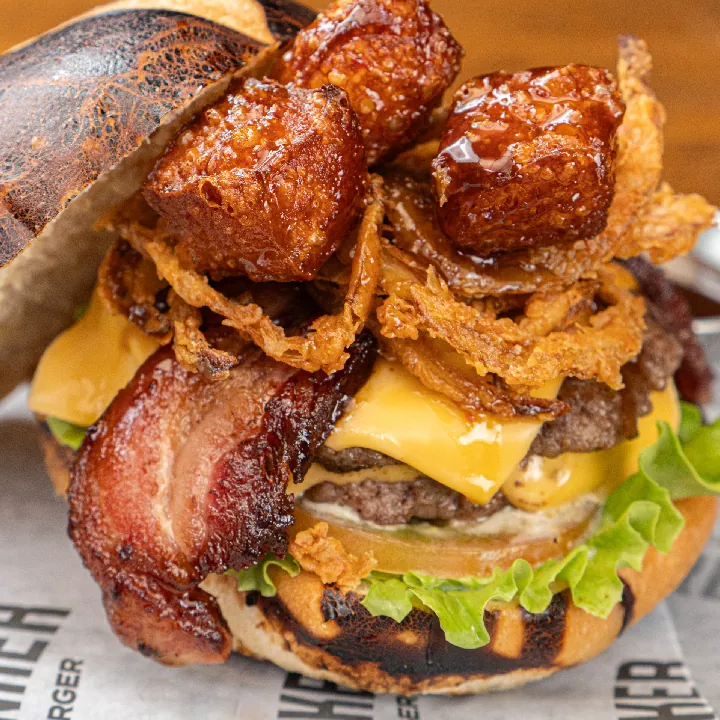 Hamburguesa King BBQ 2025 - Bunker Burger Medellín