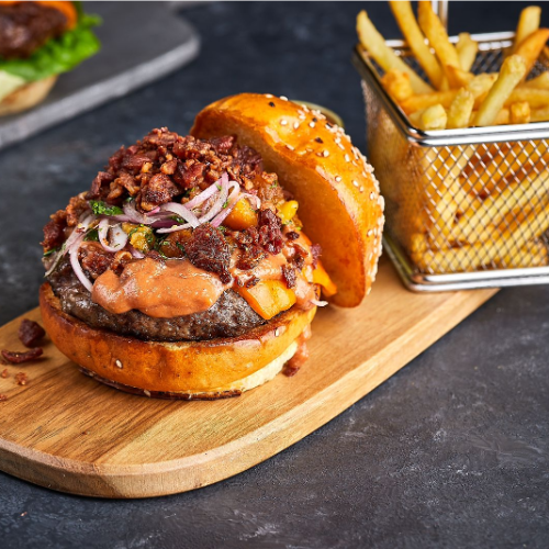 Hamburguesa Master Carnaval de LF Burger - Segundo Lugar Burger Master 2022